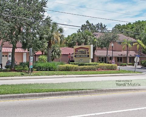 Source URL: https://cdnsc.rentcafe.com/dmslivecafe/3/1068221/1068221-1-2.jpg?width=-1&height=385&quality=80