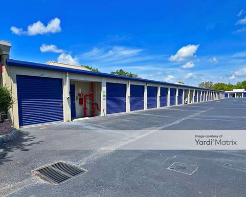 Source URL: https://cdnsc.rentcafe.com/dmslivecafe/3/1068257/1068257-1-3.jpg?width=-1&height=385&quality=80