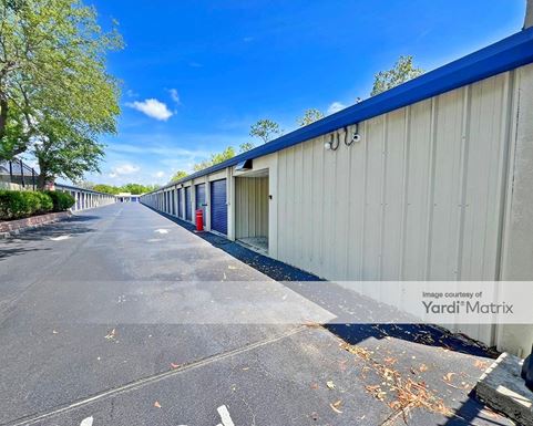 Source URL: https://cdnsc.rentcafe.com/dmslivecafe/3/1068257/1068257-1-6.jpg?width=-1&height=385&quality=80