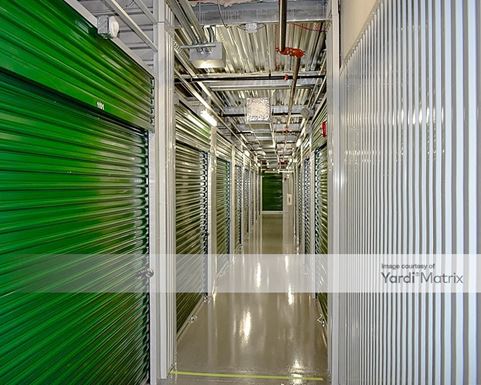 Source URL: https://cdnsc.rentcafe.com/dmslivecafe/3/1068267/1068267-1-5.jpg?width=-1&height=385&quality=80