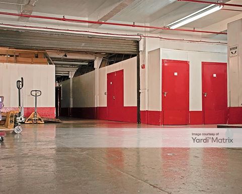 Source URL: https://cdnsc.rentcafe.com/dmslivecafe/3/1068275/1068275-1-4.jpg?width=-1&height=385&quality=80