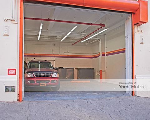 Source URL: https://cdnsc.rentcafe.com/dmslivecafe/3/1068280/1068280-1-5.jpg?width=-1&height=385&quality=80