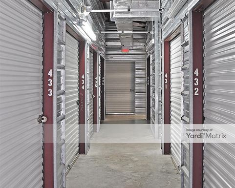 Source URL: https://cdnsc.rentcafe.com/dmslivecafe/3/1068291/1068291-1-5.jpg?width=-1&height=385&quality=80