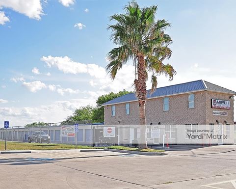 Source URL: https://cdnsc.rentcafe.com/dmslivecafe/3/1068297/1068297-1-5.jpg?width=-1&height=385&quality=80