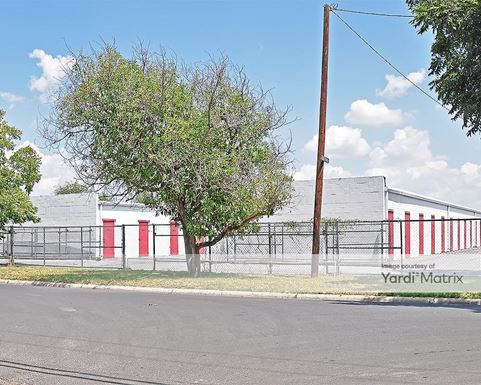 Source URL: https://cdnsc.rentcafe.com/dmslivecafe/3/1068298/1068298-1-5.jpg?width=-1&height=385&quality=80