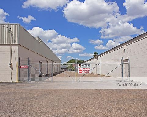 Source URL: https://cdnsc.rentcafe.com/dmslivecafe/3/1068305/1068305-1-4.jpg?width=-1&height=385&quality=80