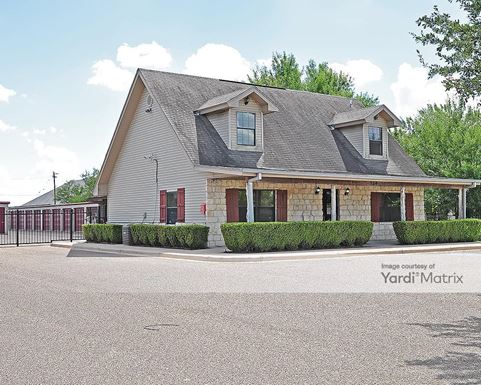 Source URL: https://cdnsc.rentcafe.com/dmslivecafe/3/1068315/1068315-1-1.jpg?width=-1&height=385&quality=80