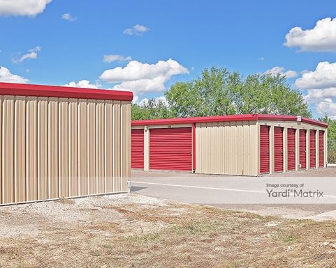 Source URL: https://cdnsc.rentcafe.com/dmslivecafe/3/1068315/1068315-1-5.jpg?width=-1&height=385&quality=80