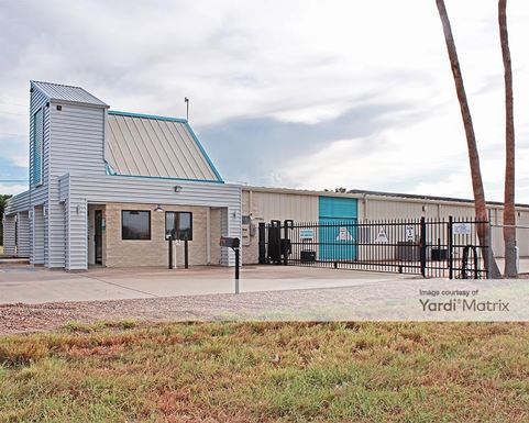 Source URL: https://cdnsc.rentcafe.com/dmslivecafe/3/1068317/1068317-1-2.jpg?width=-1&height=385&quality=80