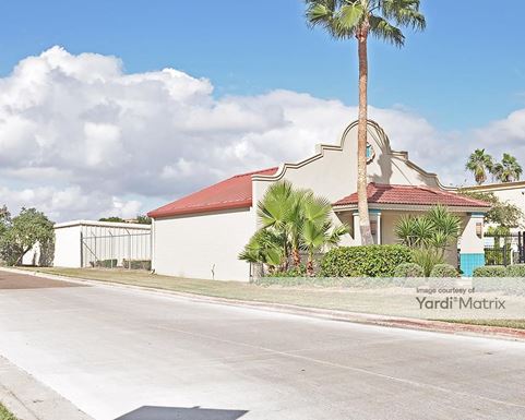 Source URL: https://cdnsc.rentcafe.com/dmslivecafe/3/1068318/1068318-1-5.jpg?width=-1&height=385&quality=80