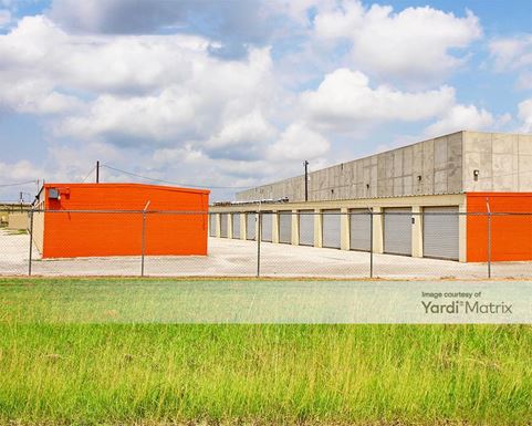 Source URL: https://cdnsc.rentcafe.com/dmslivecafe/3/1068324/1068324-1-3.jpg?width=-1&height=385&quality=80