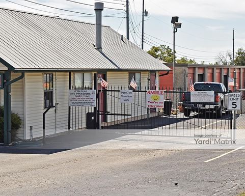 Source URL: https://cdnsc.rentcafe.com/dmslivecafe/3/1068329/1068329-1-2.jpg?width=-1&height=385&quality=80