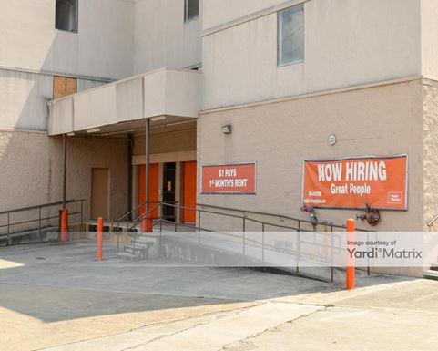 Source URL: https://cdnsc.rentcafe.com/dmslivecafe/3/1068344/1068344-1-2.jpg?width=-1&height=385&quality=80