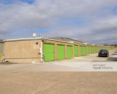 Source URL: https://cdnsc.rentcafe.com/dmslivecafe/3/1068345/1068345-1-2.jpg?width=-1&height=385&quality=80