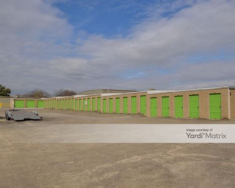 Source URL: https://cdnsc.rentcafe.com/dmslivecafe/3/1068345/1068345-1-5.jpg?width=-1&height=385&quality=80