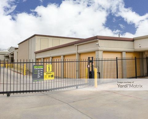 Source URL: https://cdnsc.rentcafe.com/dmslivecafe/3/1068346/1068346-1-6.jpg?width=-1&height=385&quality=80