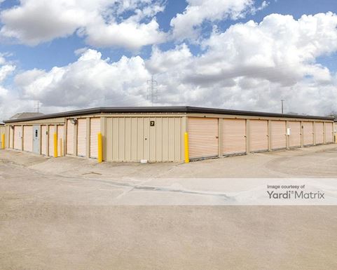 Source URL: https://cdnsc.rentcafe.com/dmslivecafe/3/1068348/1068348-1-2.jpg?width=-1&height=385&quality=80