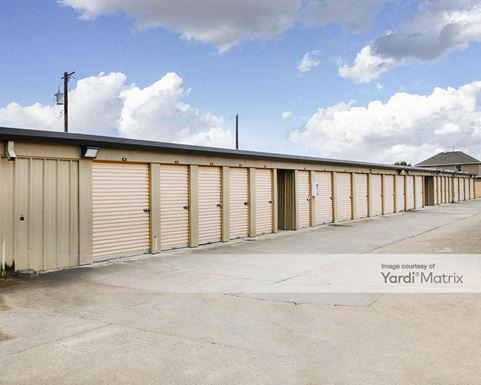 Source URL: https://cdnsc.rentcafe.com/dmslivecafe/3/1068348/1068348-1-4.jpg?width=-1&height=385&quality=80