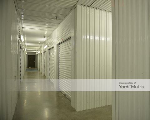 Source URL: https://cdnsc.rentcafe.com/dmslivecafe/3/1068349/1068349-1-3.jpg?width=-1&height=385&quality=80