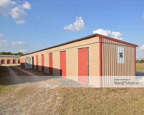 Source URL: https://cdnsc.rentcafe.com/dmslivecafe/3/1068355/1068355-1-6.jpg?width=-1&height=385&quality=80