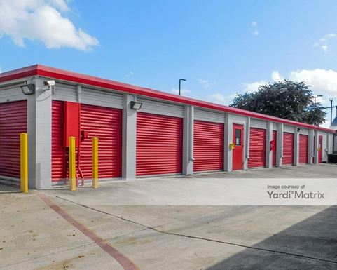 Source URL: https://cdnsc.rentcafe.com/dmslivecafe/3/1068368/1068368-1-4.jpg?width=-1&height=385&quality=80