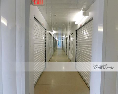 Source URL: https://cdnsc.rentcafe.com/dmslivecafe/3/1068393/1068393-1-5.jpg?width=-1&height=385&quality=80