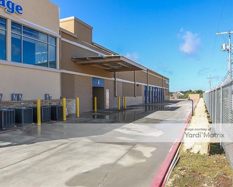 Source URL: https://cdnsc.rentcafe.com/dmslivecafe/3/1068397/1068397-1-4.jpg?width=-1&height=385&quality=80