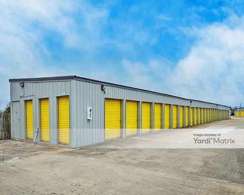 Source URL: https://cdnsc.rentcafe.com/dmslivecafe/3/1068408/1068408-1-2.jpg?width=-1&height=385&quality=80