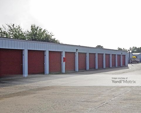 Source URL: https://cdnsc.rentcafe.com/dmslivecafe/3/1068415/1068415-1-5.jpg?width=-1&height=385&quality=80