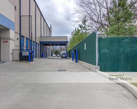 Source URL: https://cdnsc.rentcafe.com/dmslivecafe/3/1068421/1068421-1-2.jpg?width=-1&height=385&quality=80