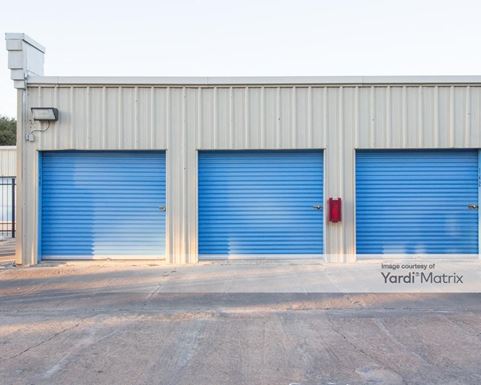 Source URL: https://cdnsc.rentcafe.com/dmslivecafe/3/1068422/1068422-1-3.jpg?width=-1&height=385&quality=80