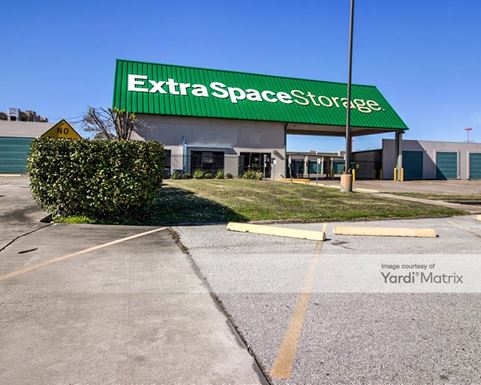 Source URL: https://cdnsc.rentcafe.com/dmslivecafe/3/1068425/1068425-1-5.jpg?width=-1&height=385&quality=80