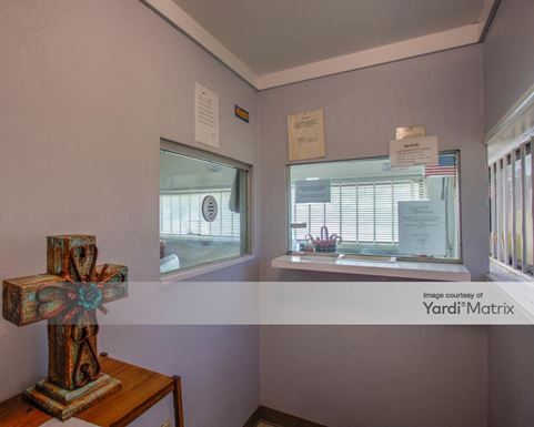 Source URL: https://cdnsc.rentcafe.com/dmslivecafe/3/1068428/1068428-1-6.jpg?width=-1&height=385&quality=80