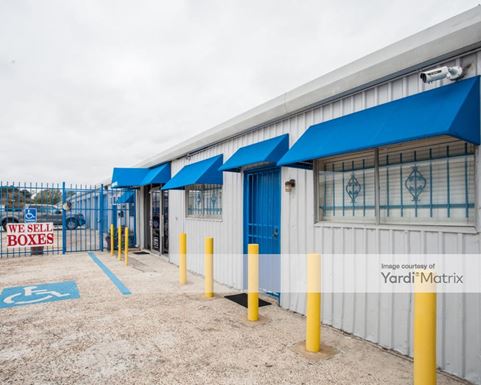 Source URL: https://cdnsc.rentcafe.com/dmslivecafe/3/1068429/1068429-1-4.jpg?width=-1&height=385&quality=80