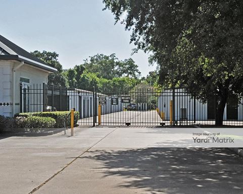 Source URL: https://cdnsc.rentcafe.com/dmslivecafe/3/1068430/1068430-1-4.jpg?width=-1&height=385&quality=80