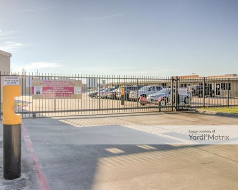 Source URL: https://cdnsc.rentcafe.com/dmslivecafe/3/1068437/1068437-1-3.jpg?width=-1&height=385&quality=80