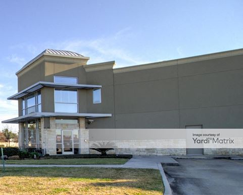 Source URL: https://cdnsc.rentcafe.com/dmslivecafe/3/1068437/1068437-1-4.jpg?width=-1&height=385&quality=80