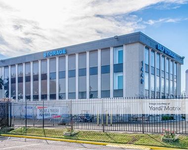 Image for North Loop Self Storage - 1440 North Loop Fwy, Houston, TX