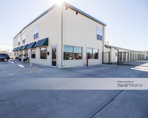 Source URL: https://cdnsc.rentcafe.com/dmslivecafe/3/1068451/1068451-1-1.jpg?width=-1&height=385&quality=80