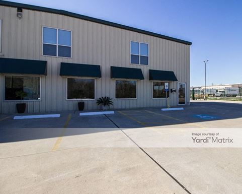 Source URL: https://cdnsc.rentcafe.com/dmslivecafe/3/1068451/1068451-1-2.jpg?width=-1&height=385&quality=80