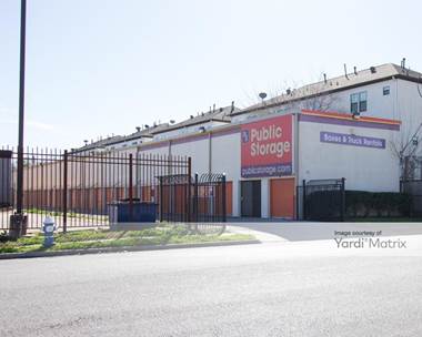Storage Units for Rent available at 6336 Fairdale Lane, Houston, TX 77057