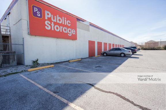 Source URL: https://cdnsc.rentcafe.com/dmslivecafe/3/1068455/1068455-1-5.jpg?width=-1&height=385&quality=80