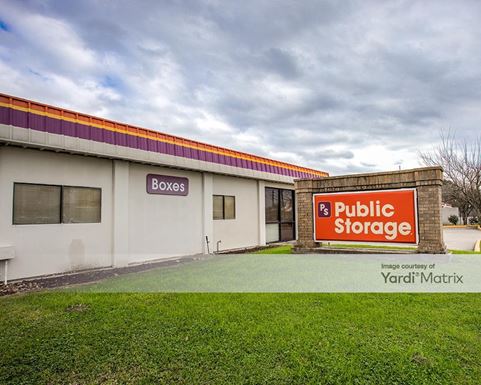 Source URL: https://cdnsc.rentcafe.com/dmslivecafe/3/1068456/1068456-1-2.jpg?width=-1&height=385&quality=80