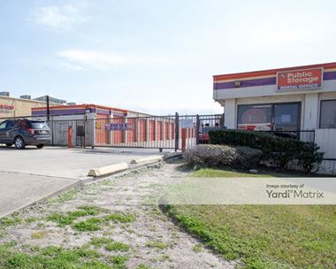 Storage Units for Rent available at 12335 Bellaire Blvd, Houston, TX 77072