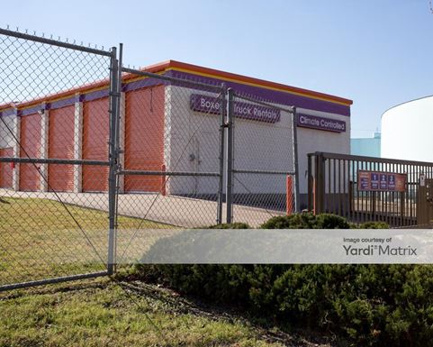 Source URL: https://cdnsc.rentcafe.com/dmslivecafe/3/1068461/1068461-1-4.jpg?width=-1&height=385&quality=80