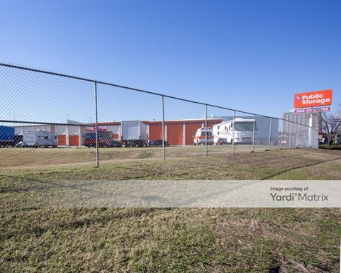 Source URL: https://cdnsc.rentcafe.com/dmslivecafe/3/1068461/1068461-1-5.jpg?width=-1&height=385&quality=80