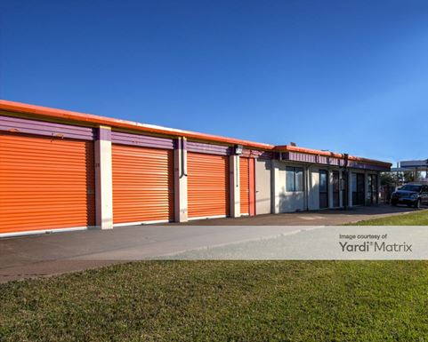 Source URL: https://cdnsc.rentcafe.com/dmslivecafe/3/1068463/1068463-1-3.jpg?width=-1&height=385&quality=80