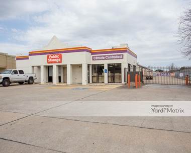 Storage Units for Rent available at 11810 Westheimer Road, Houston, TX 77077