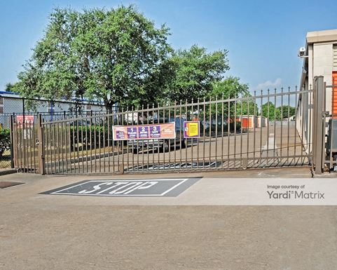 Source URL: https://cdnsc.rentcafe.com/dmslivecafe/3/1068466/1068466-1-2.jpg?width=-1&height=385&quality=80