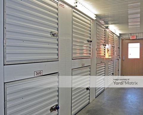 Source URL: https://cdnsc.rentcafe.com/dmslivecafe/3/1068466/1068466-1-5.jpg?width=-1&height=385&quality=80